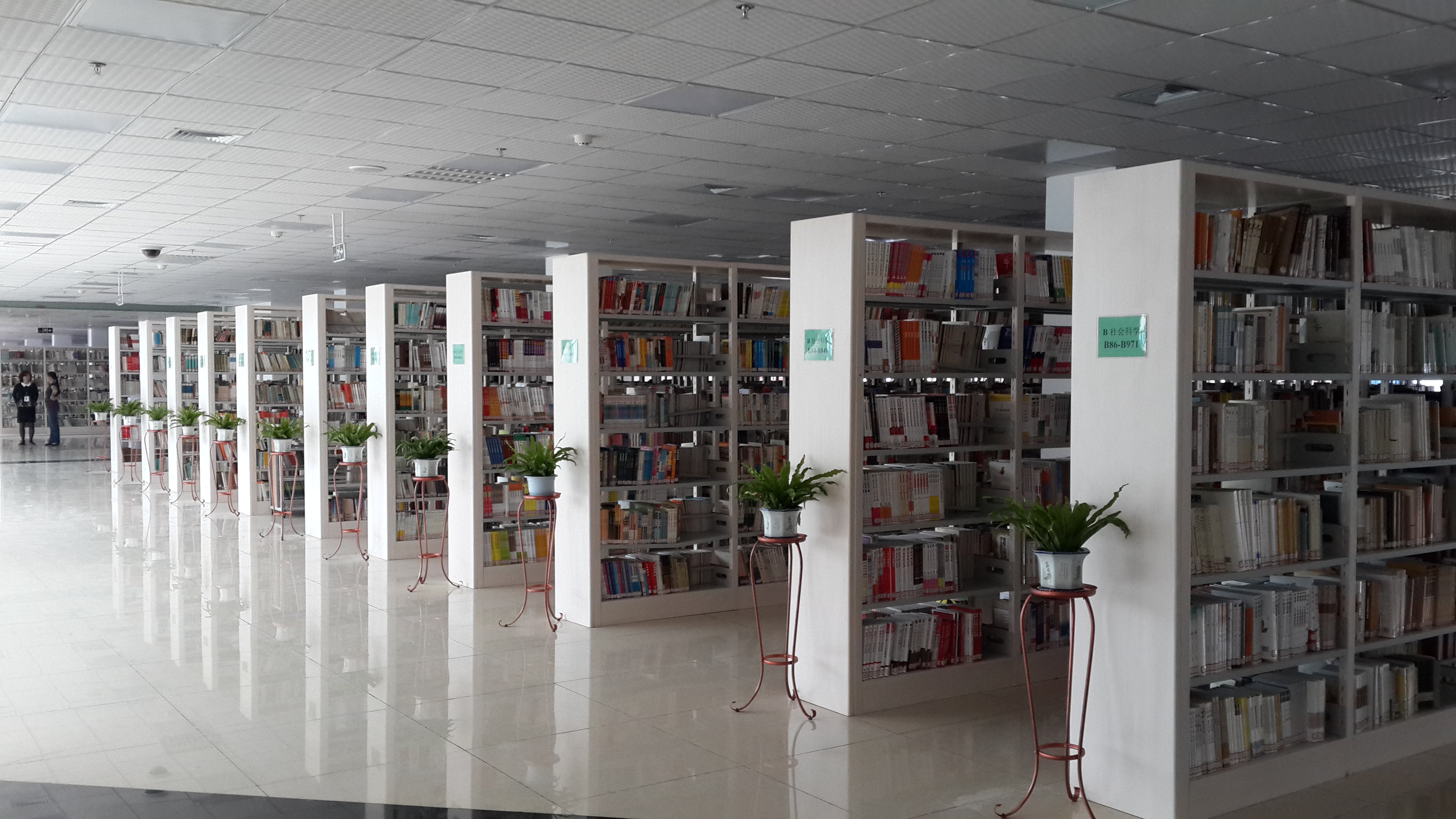 绵阳师范学院图书馆免费向社会公众开放